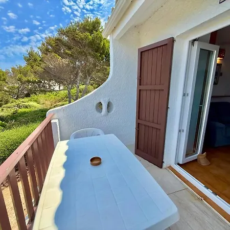 Con Piscina Y Vistas Al Mar En 아파트 칼라 모렐