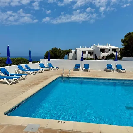 Con Piscina Y Vistas Al Mar En 아파트